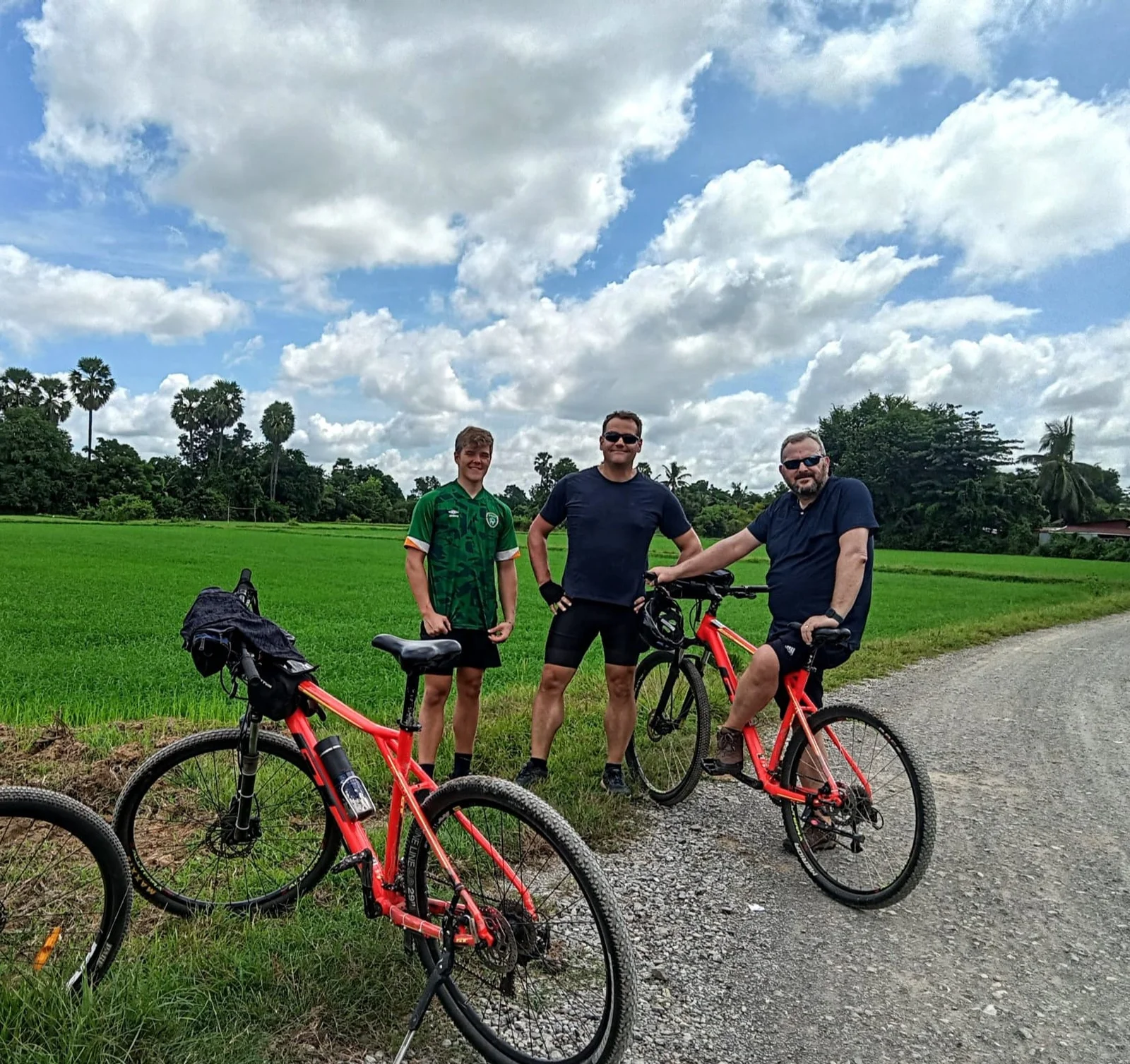 Siem Reap Cycle To Hanoi 22 Days
